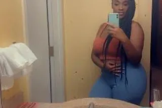 Lufkin Magic Mouth 💦🤤Big Bubble Booty 🍑Cute Face💕 - Image 3