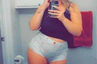 Southern Bombshell!! NO TEXTING!!! ❤ 2 girl specials!! - Image 1